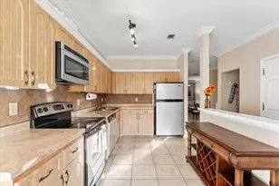 6757 Via Regina, Boca Raton, FL 33433 - Photo 12