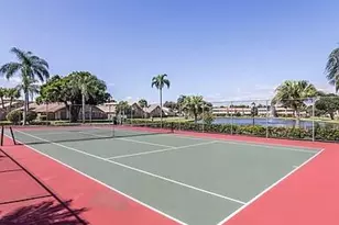 211 Maplecrest Cir, Jupiter, FL 33458 - Photo 18