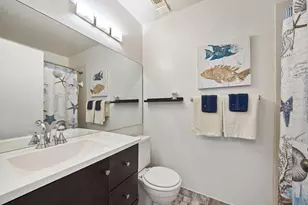 7673 Tahiti Ln, Lake Worth, FL 33467 - Photo 12