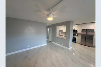 810 Lake Shore Drive #19, Lake Park, FL 33403 - Photo 6