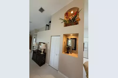 9391 Bridgeport Drive, West Palm Beach, FL 33411 - Photo 18