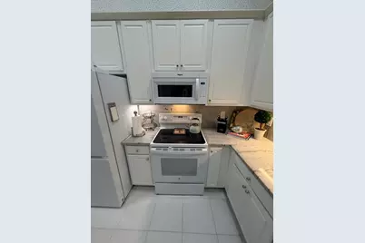 9391 Bridgeport Drive, West Palm Beach, FL 33411 - Photo 8