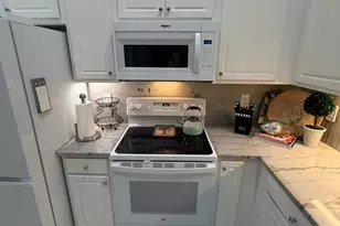 9391 Bridgeport Dr, West Palm Beach, FL 33411 - Photo 8