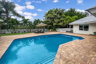 2521 SW Racquet Club Dr, Palm City, FL 34990 - Photo 10