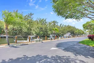 6487 Bay Club Dr, Fort Lauderdale, FL 33308 - Photo 32