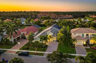 279 Carina Dr, Jupiter, FL 33478 - Photo 2