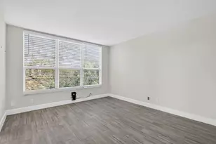 545 Oaks Ln, Pompano Beach, FL 33069 - Photo 20