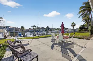 752 Lagoon Dr, North Palm Beach, FL 33408 - Photo 58