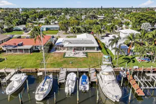 752 Lagoon Dr, North Palm Beach, FL 33408 - Photo 18