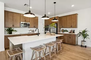 192 SE Birch Ter, Stuart, FL 34997 - Photo 6