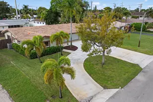 5511 NE 18th Terrace, Fort Lauderdale, FL 33308 - Photo 2