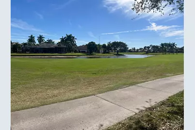 4194 Imperial Isle Drive, Lake Worth, FL 33449 - Photo 4