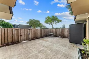 2410 24th Way, West Palm Beach, FL 33407 - Photo 32