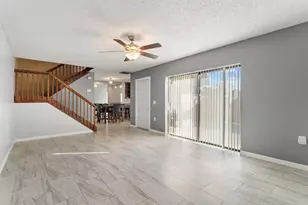 2410 24th Way, West Palm Beach, FL 33407 - Photo 4