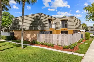 2410 24th Way, West Palm Beach, FL 33407 - Photo 38