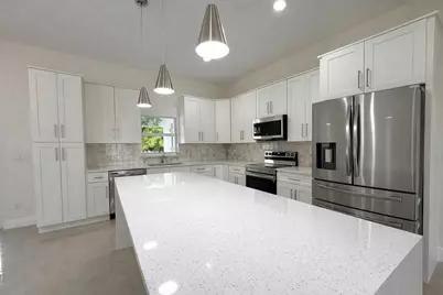 655 SW Seagull Terrace, Port Saint Lucie, FL 34953 - Photo 8