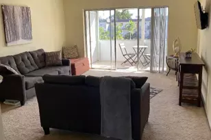 719 Lori Dr, Lake Worth Beach, FL 33461 - Photo 2