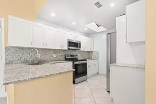 4134 NW 2nd Ln, Delray Beach, FL 33445 - Photo 4