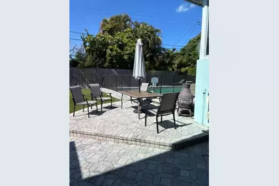 813 SE 10th Terrace Terrace, Deerfield Beach, FL 33441 - Photo 18