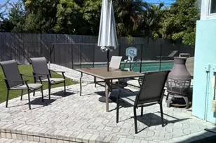 813 SE 10th Terrace Terrace, Deerfield Beach, FL 33441 - Photo 18