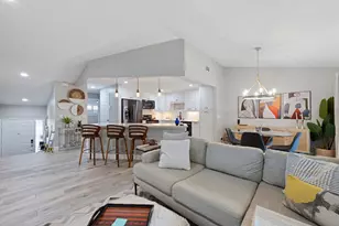 5710 Coach House Cir, Boca Raton, FL 33486 - Photo 4