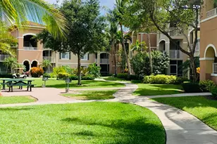 6521 Emerald Dunes Dr, West Palm Beach, FL 33411 - Photo 1