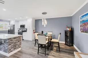 1320 High Point Pl S, Delray Beach, FL 33445 - Photo 10