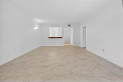 800 Uno Lago Drive #102, Juno Beach, FL 33408 - Photo 10