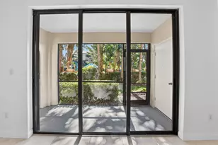 800 Uno Lago Dr, Juno Beach, FL 33408 - Photo 12