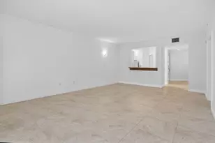 800 Uno Lago Dr, Juno Beach, FL 33408 - Photo 6