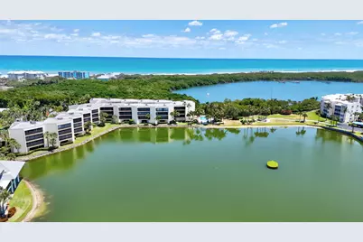 221 NE Plantation Road #211, Stuart, FL 34996 - Photo 1