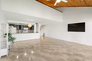 216 Old Meadow Way Way, Palm Beach Gardens, FL 33418 - Photo 6