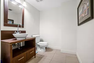 610 Clematis St, West Palm Beach, FL 33401 - Photo 6
