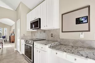 620 SW Barbuda Bay, Port Saint Lucie, FL 34986 - Photo 18