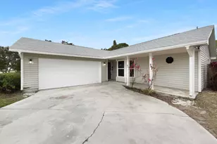 5409 Hickory Dr, Fort Pierce, FL 34982 - Photo 8