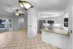 5409 Hickory Dr, Fort Pierce, FL 34982 - Photo 12