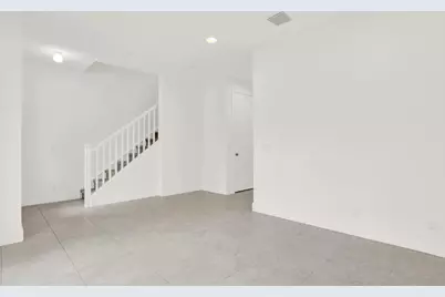 5161 Beckman Terrace, Palm Beach Gardens, FL 33418 - Photo 2