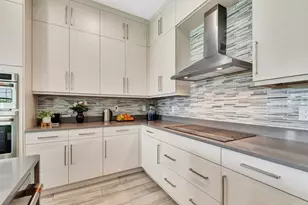 2828 Gin Berry Way, West Palm Beach, FL 33401 - Photo 14