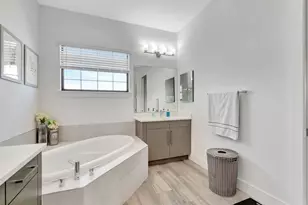 2828 Gin Berry Way, West Palm Beach, FL 33401 - Photo 46