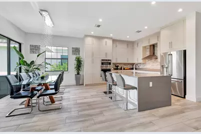 2828 Gin Berry Way, West Palm Beach, FL 33401 - Photo 18