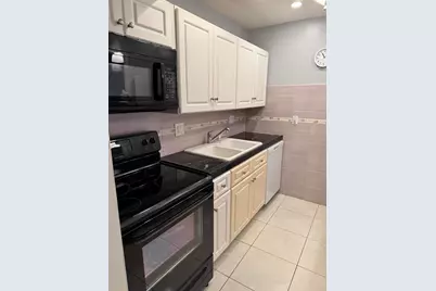 632 Snug Harbor Drive #D6, Boynton Beach, FL 33435 - Photo 12