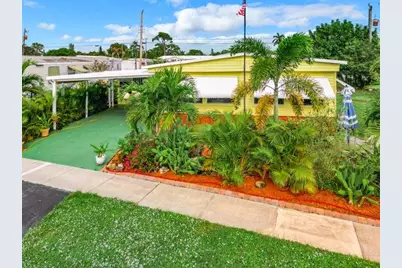 4215 Meadow View Drive, Boynton Beach, FL 33436 - Photo 2