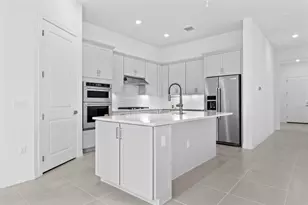 10717 Northbrook Cir, Palm Beach Gardens, FL 33412 - Photo 2