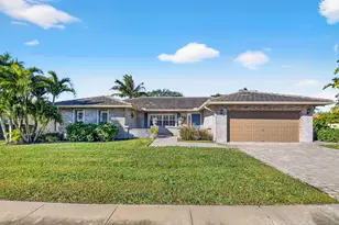 21911 Satinwood Dr, Boca Raton, FL 33428 - Photo 2