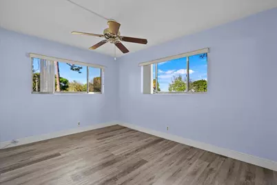 2004 Lake Osborne Drive #1, Lake Worth Beach, FL 33461 - Photo 16