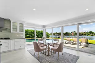 7150 W Lake Dr, Lake Clarke Shores, FL 33406 - Photo 16