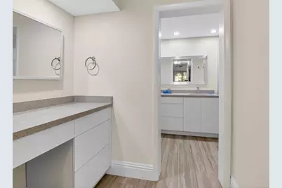 7484 La Paz Boulevard #103, Boca Raton, FL 33433 - Photo 30
