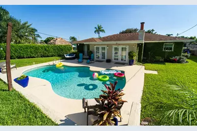 2131 Mark Drive, Lake Worth, FL 33461 - Photo 2