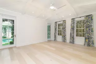 216 Sandpiper Dr, Palm Beach, FL 33480 - Photo 18