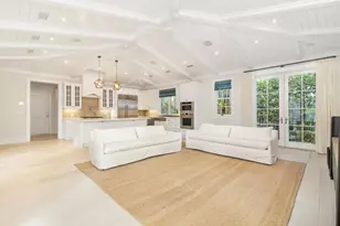 216 Sandpiper Dr, Palm Beach, FL 33480 - Photo 12